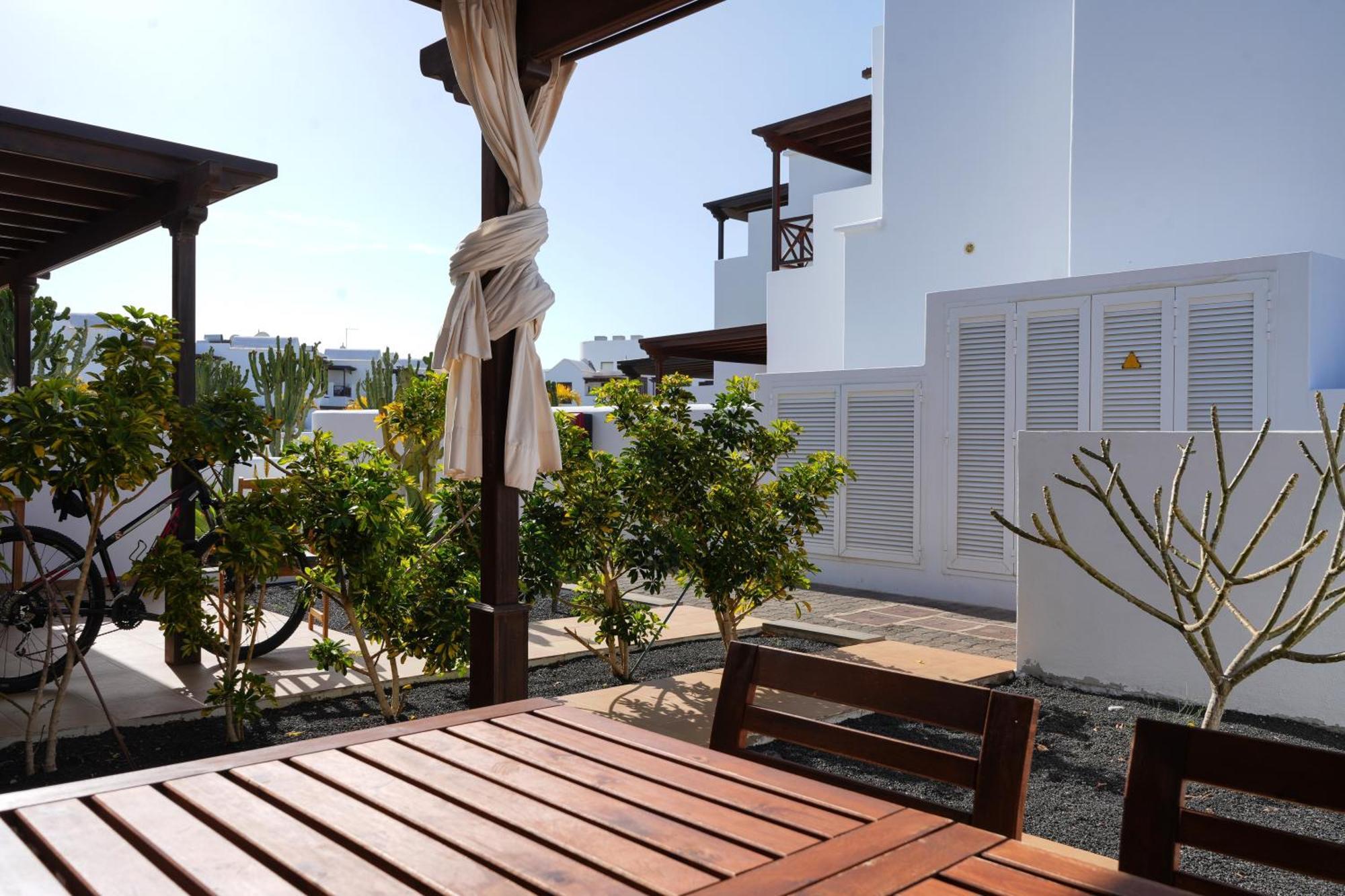 Belharra. Apartamento en urbanización con piscina. Playa Blanca  Exterior foto